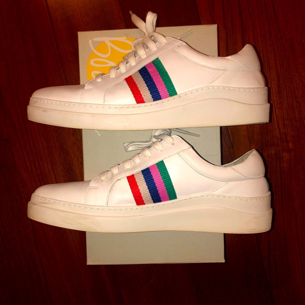 Stylish comfort sneakers perfect for Spring/Summer